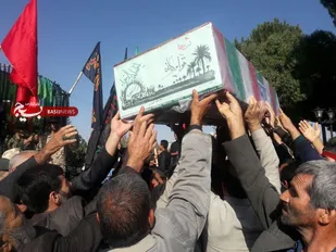 تشییع شهید &laquo;قوام کیانی&raquo; در نهاوند