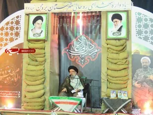 مردم ما دشمن را خسته می کنند/ امنیت کشور ارمغان خون شهدای عزیز ماست