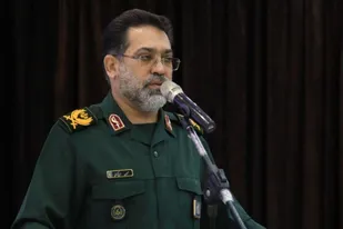 مهمترین سلاح شما در مقابله با جنگ اقتصادی دشمن عدالت در قیمت ها،صداقت در معامله و حمایت از تولید داخلی می باشد