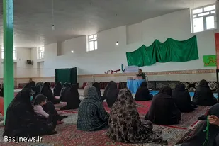برگزاری نشست روشنگری پایگاه یاس نبی فامنین