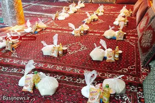 توزیع بسته&zwnj;های معیشتی به&zwnj;مناسب میلاد امام حسن(ع) توسط بسیجیان همدان