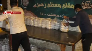 توزیع 2000 پرس افطاری  رهبر معظم  انقلاب بین نیازمندان در بندرعباس به روایت تصویر