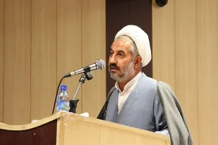 تربیت و تزکیه نفس مقدم بر تعلیم است