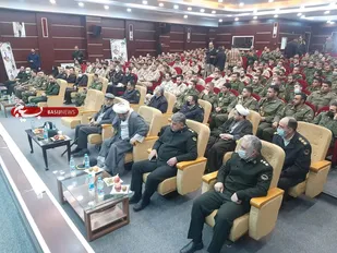 بالاترین افتخار ما این است که همگی سرباز ولایت و مکتب هستیم