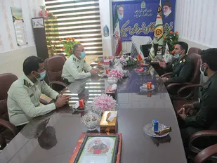فرمانده ناحیه مقاومت بسیج سپاه سیریک با فرمانده نیروی انتظامی دیدار کرد