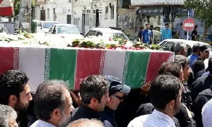 پیکر پدر شهید زارع در مهریز تشییع شد