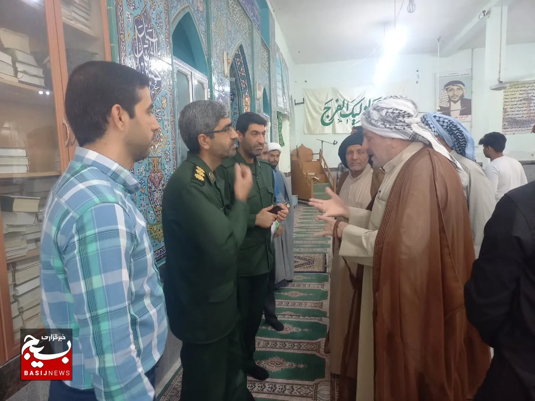 گفت‌وگوی چهره به چهره  فرمانده سپاه شوش با ساکنین کوی وهب و انصار