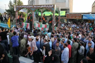 استقبال پرشور مردم کردکوی از 13 شهید غواص گمنام