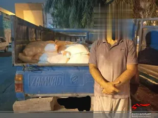 کشف و ضبط یک تن و 750 کیلوگرم آرد غیر قانونی توسط بسیجیان در قم