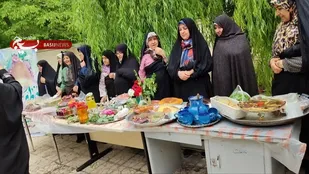 جشنواره غذای مادر و دختر در روستای آتشان فیروزکوه برگزار شد
