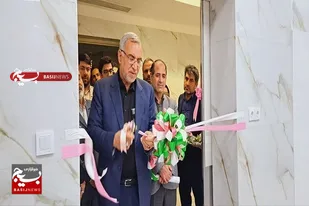 وزیر بهداشت دستگاه شبیه&zwnj;سازی درمان سرطان در زاهدان را افتتاح کرد
