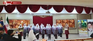 جشنواره سرود و تئاتر در میمه برگزار شد