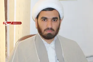هدف انقلاب اسلامی احیای اسلام ناب بود