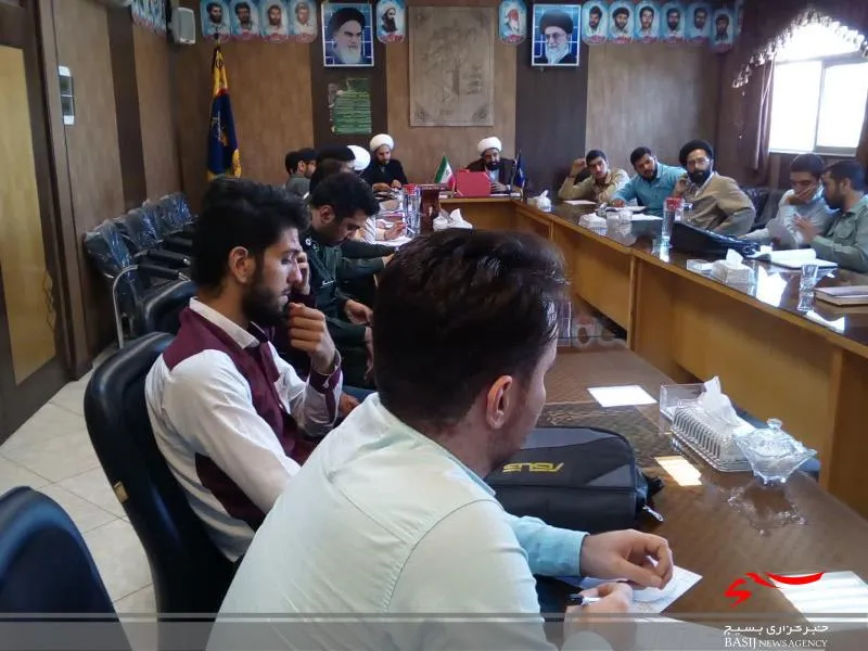 برگزاری جلسه دفاع از نظام نامه تربیتی پایگاه های مقاومت بسیج تربیت محور شهرستان خمینی شهر