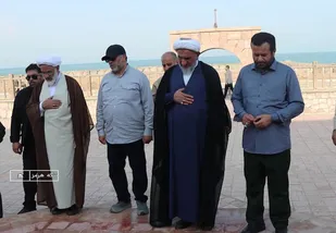 ابلاغ سلام و دعای خیر رهبر انقلاب به رزمندگان مستقر در تنگه هرمز