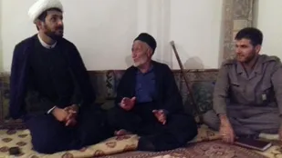 دیدار با خانواده شهید احمد موسوی  در بخش منج