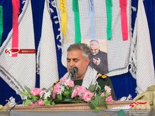 حضور پاسداران و بسیجیان خوروبیابانک در نمازجمعه 5آذر شهر خور
