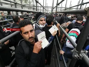 تردد ۷ هزار نفر از مرز مهران طی ۲۴ ساعت گذشته