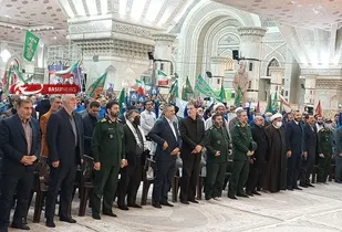 تجمع بزرگ جامعه کارگری و کارفرمایی در حرم مطهر حضرت امام خمینی (ره)