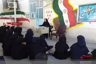 برگزاری نشست بصیرت افزایی در دبیرستان توحید شهرستان ایرانشهر