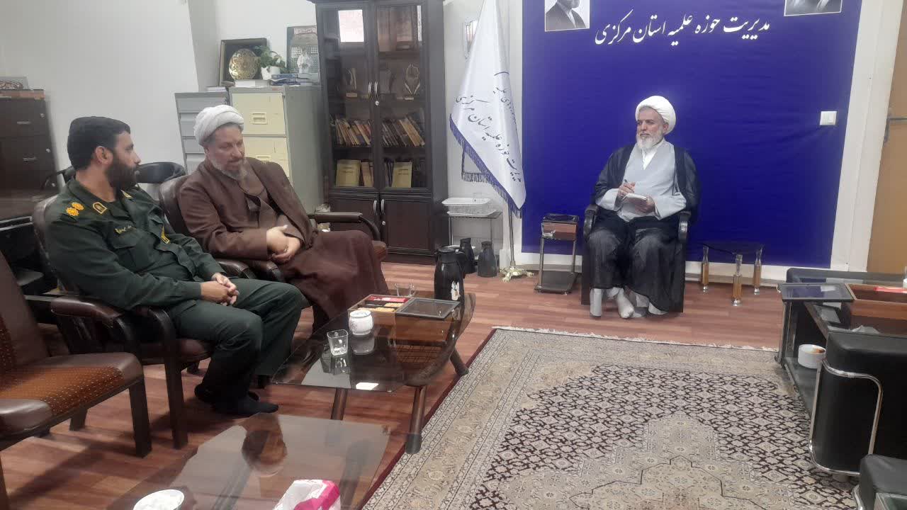 نشست هماهنگی رزمایش «جانفدای ایران» با حضور فرمانده سپاه ناحیه اراک و مدیریت حوزه علمیه استان مرکزی برگزار شد نشست هماهنگی رزمایش «جانفدای ایران» با حضور فرمانده سپاه ناحیه اراک و مدیریت حوزه علمیه استان مرکزی برگزار شد