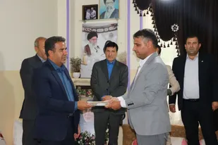 تجلیل مرکز وکلای قوه قضائیه استان و بسیج حقوق&zwnj;دانان از &laquo;معلمِ ایثار و شهادت&raquo;
