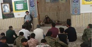 برگزاری نشست بصیرتی فرهنگی به مناسبت هفته عقیدتی سیاسی در بسیج