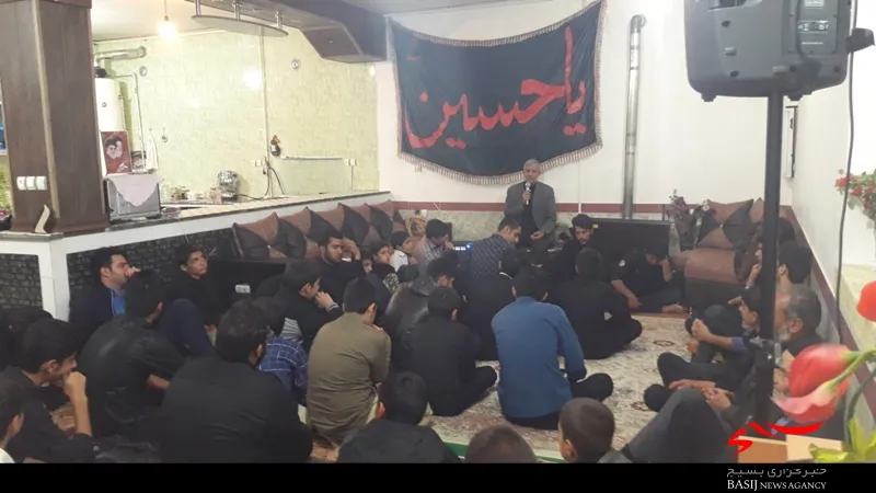 حضورجوانان درمساجد ومجالس مذهبی برای دشمنان نگران کننده است