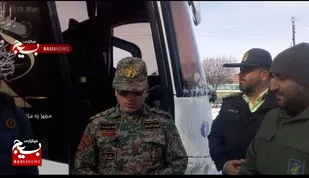 بسیجیان گردان بیت المقدس ناحیه جوین به یاری مسافران گرفتار در برف و کولاک شتافتند