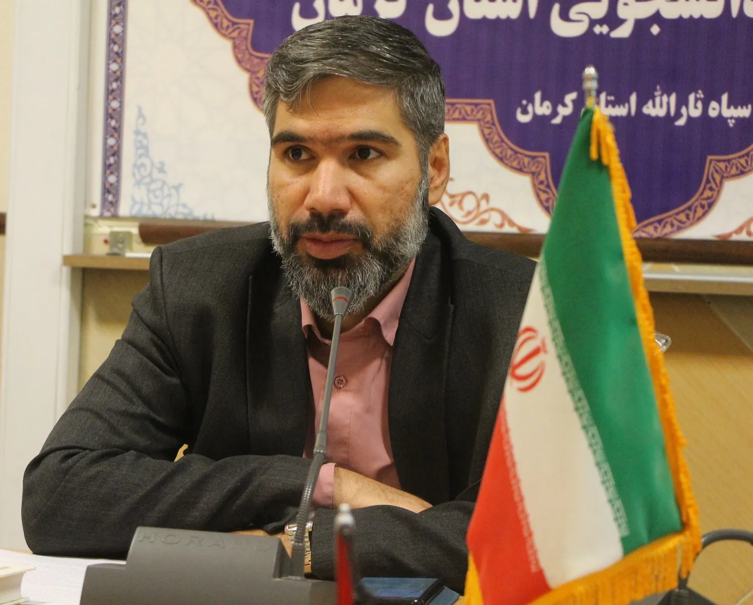 بسیج دانشجویی پیش قراول طرح راهیان پیشرفت در کشور/ برگزاری بیش از ۵۰ کرسی آزاد اندیشی در دانشگاه های استان در حوادث اخیر