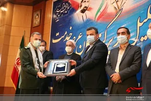 تجلیل از فرمانده سپاه کربلا در جشنواره شهید رجایی