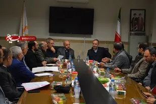 جلسه ستاد رفع موانع تولید فرمانداری ری در شهرک صنعتی کهریزک