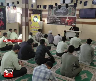 نشست جهاد تبیین و دفاع مقدس در دلگان برگزار شد