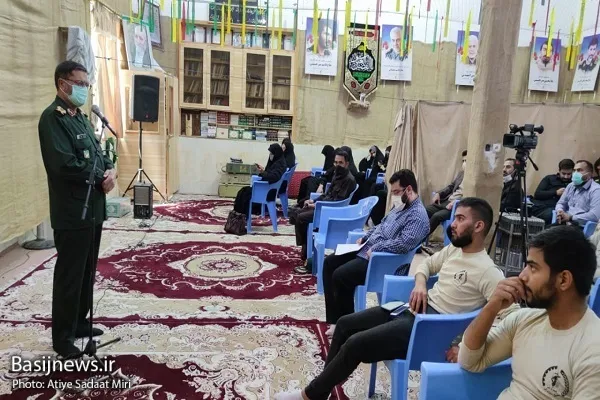 کمک جهادگران و خدمت به محرومین نوعی جهاد است