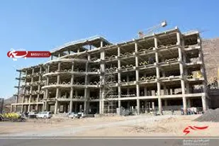 حل مشکل پیشرفت پروژه بیمارستان خرم آباد منوط به رفع  مشکل نقدینگی و املاک تهاتری