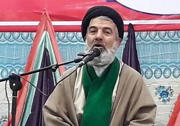 پیروی از سیره و سبک زندگی ائمه(ع) انسان را از گمراهی نجات می‌دهد