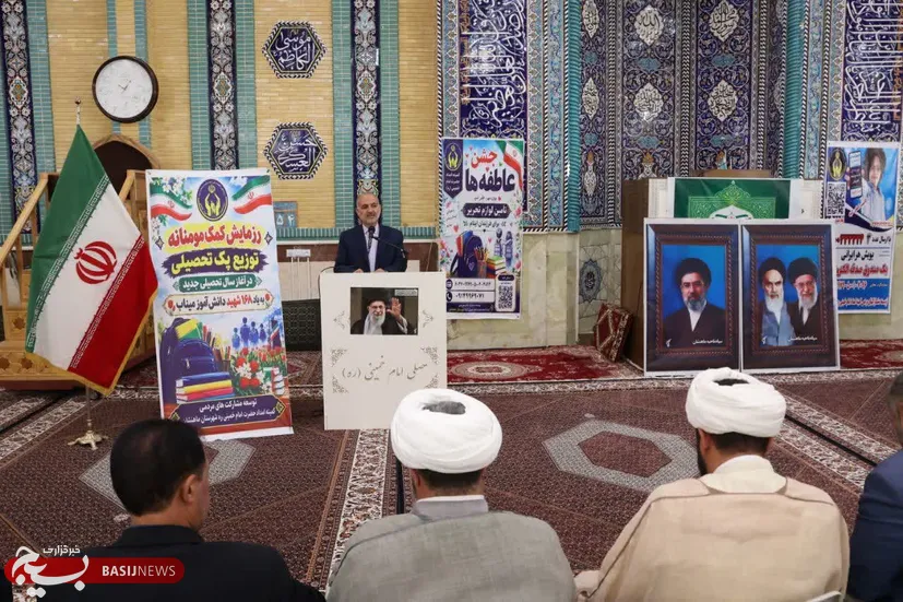 توزیع ۴۳۶ بسته تحصیلی میان دانش‌آموزان نیازمند ماهنشان