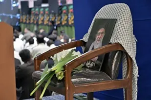 مراسم گرامیداشت &laquo;قائد شهید امت&raquo; و شهدای فراجای جنگ رمضان در سیرجان برگزار شد