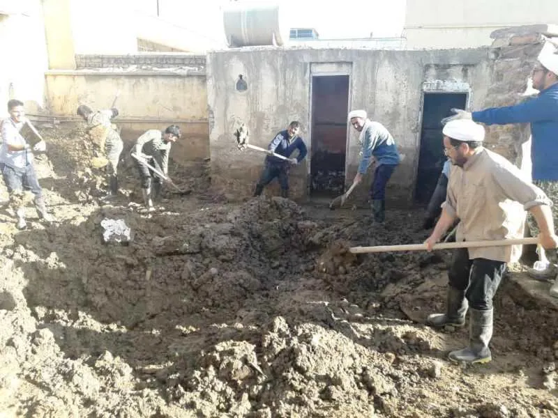 خدمت رسانی حوزه های علمیه به مناطق سیل زده