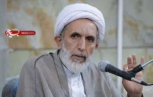 اشرافیت جامعه اسلامی را تهدید می&zwnj;کند