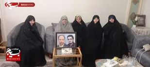 خواهران بسیجی پایگاه شهید حاج موسایی از مادر شهید فارسیان دیدار کردند