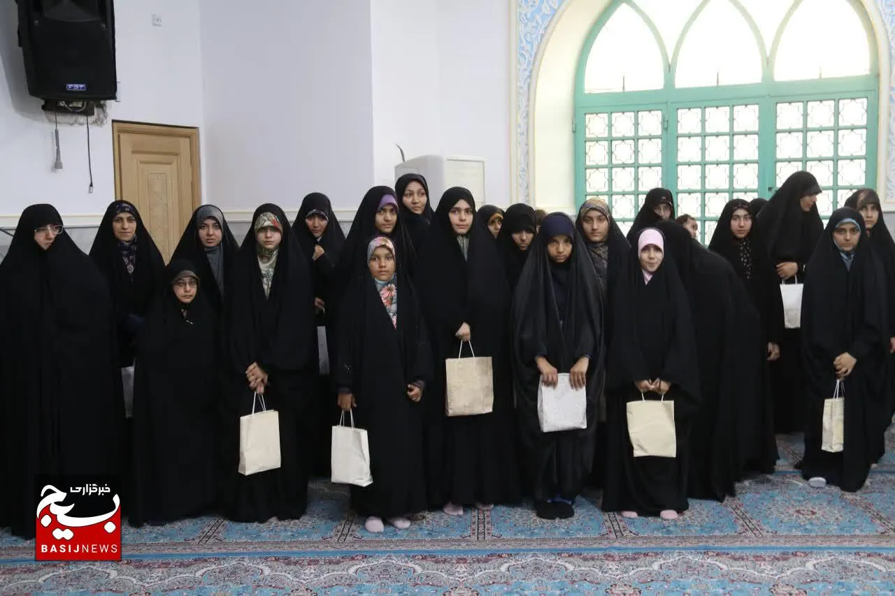 مراسم اختتامیه مسابقات قرآن کریم ناحیه مقاومت بسیج امام حسین (ع) برگزار شد