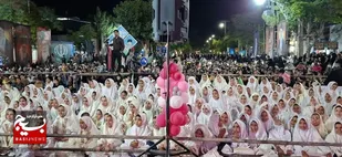در صدمین شب از قرار شبانه مردم تایباد، آیین جشن تکلیف ۳۰۰ دانش&zwnj;آموز دختر برگزار شد