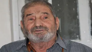 حاج احمد قانع پدرشهیدان قانع در مروست دعوت حق را لبیک گفت