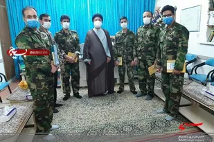 دیدار فرماندهی و شورای پایگاه بسیج امام خمینی (ره) دامغان با امام جمعه شهرستان