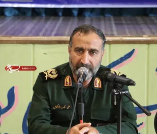 باید با جهاد تبیین حضور حداکثری مردم را در انتخابات رقم بزنیم/دشمنان برای یاس مردم از انقلاب فتنه ایجاد می کنند