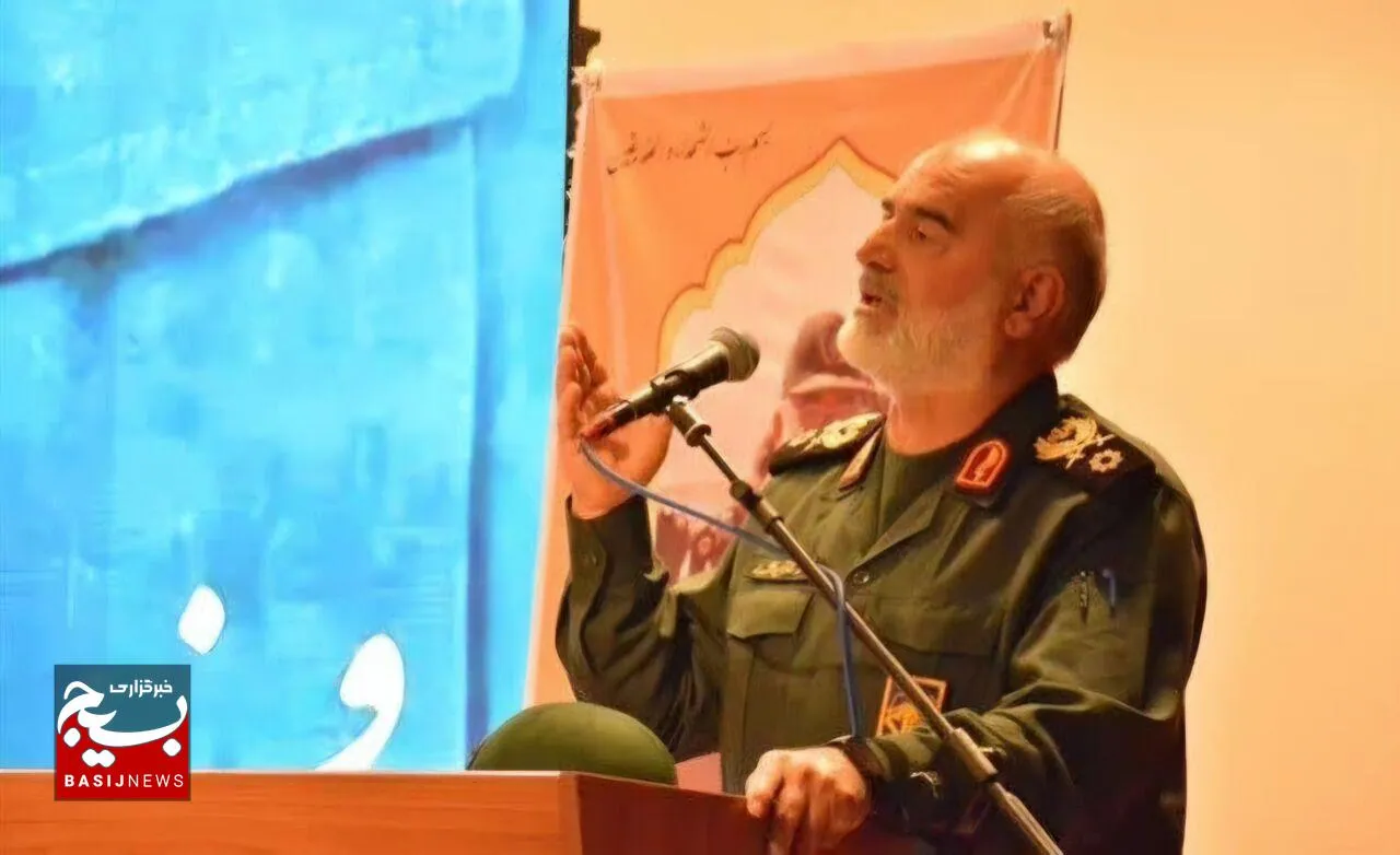 موشک‌های سپاه با دقت بالا تهدیدات دشمن را در نطفه خنثی می‌کند