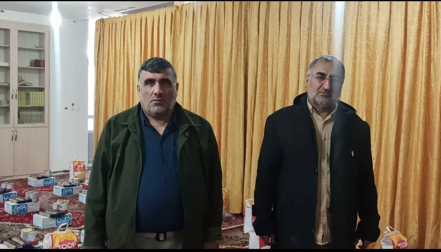 ستاد بازسازی عتبات عالیات کهگیلویه و بویراحمد در کنار زلزله زدگان خوی+ (فیلم )