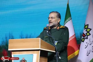 انقلاب اسلامی ایران پرچمدار صلح، آزادی و مقاومت است