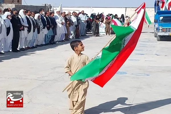 حضور پرشور مردم بخش مهرگان در راهپیمایی ۲۲بهمن،معادلات دشمنان رابه هم زد